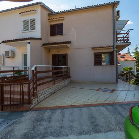 Apartamento Julia Selce 4,5 Exterior foto